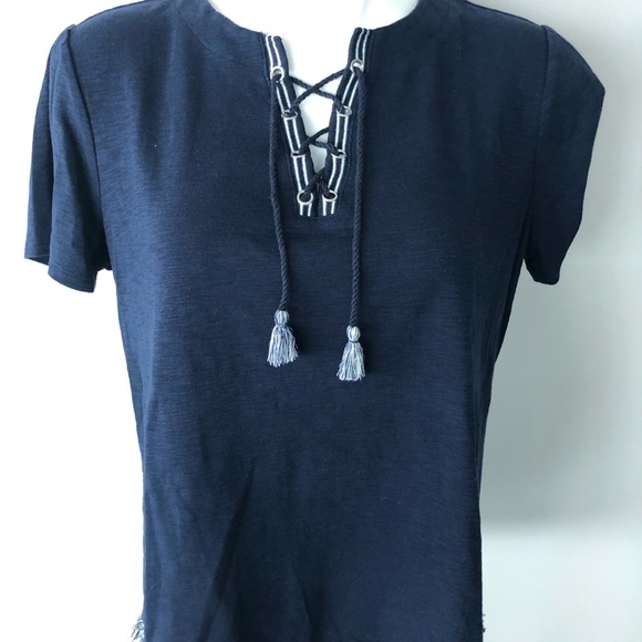 Chico’s Navy Top - Picture 1 of 5